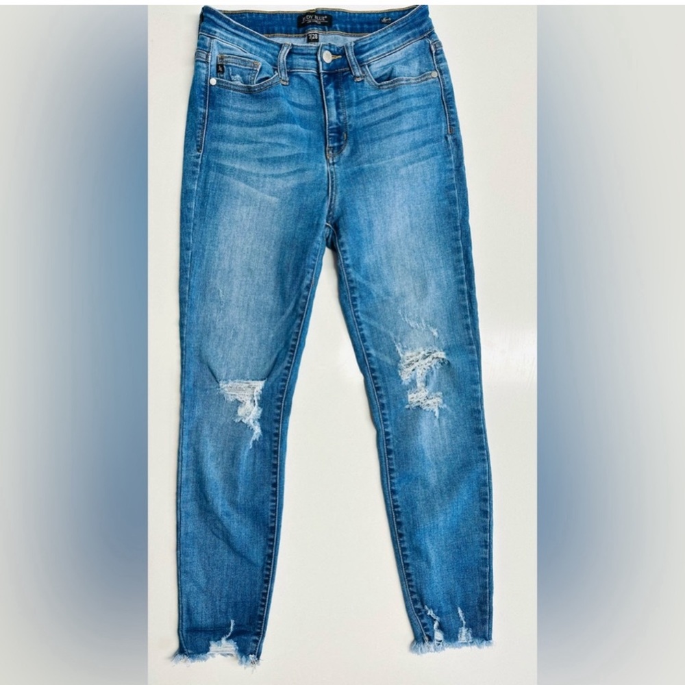 EUC Judy Blue skinny jeans 7/28